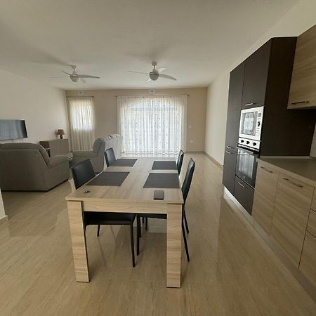 Victoria Modern Apartment Экстерьер фото
